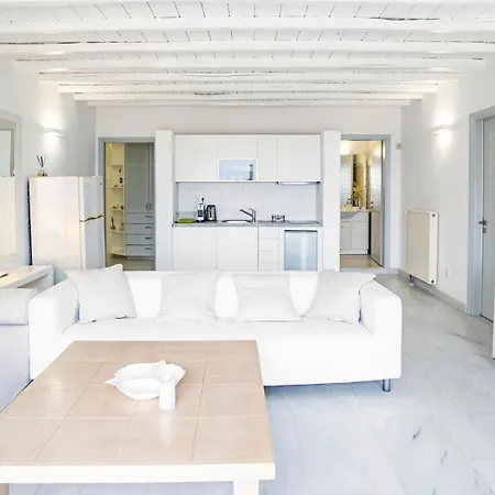 Villa White Shell