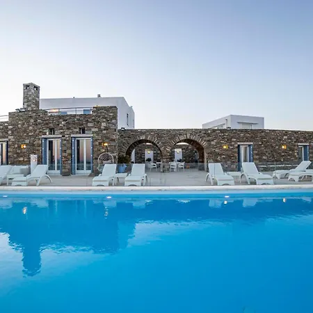 White Shell * Ano Syros